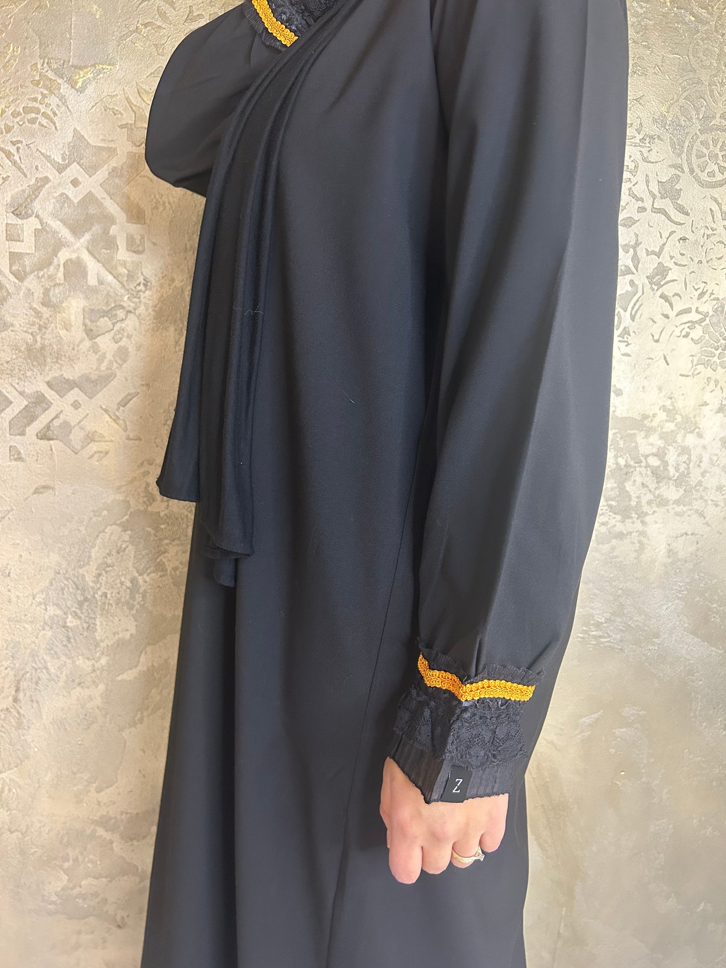 Black x oranje abaya