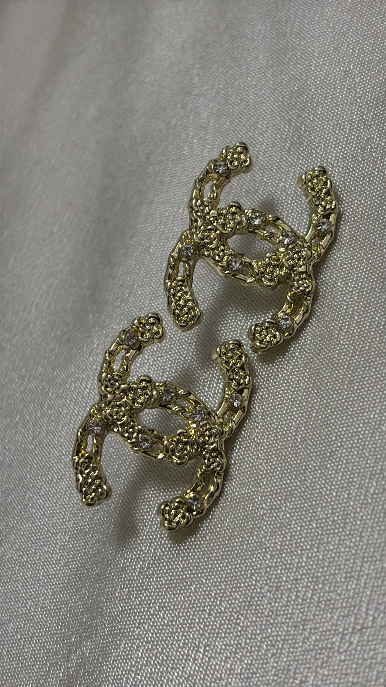 Gold Chanel