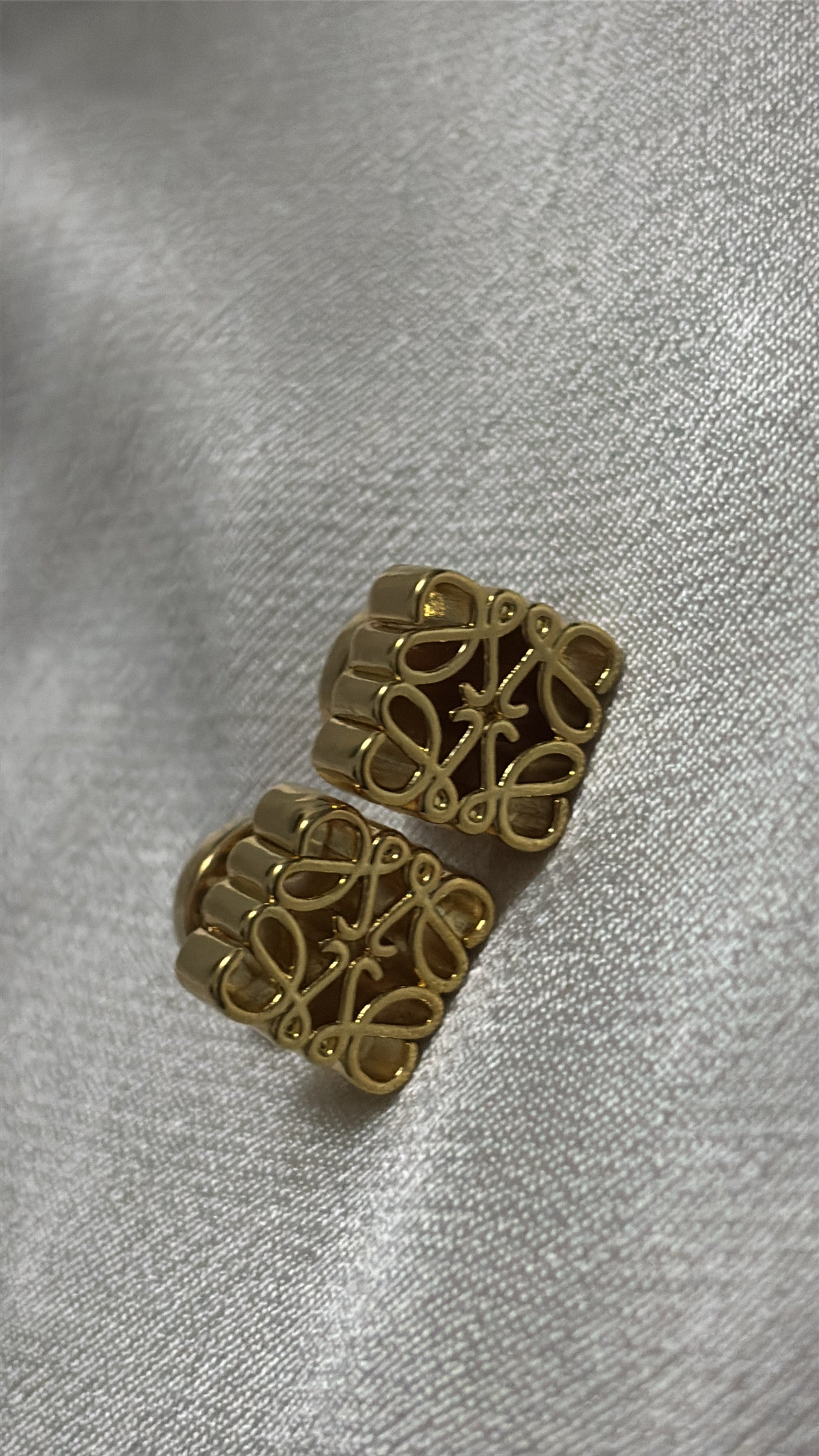 Loewe Mini