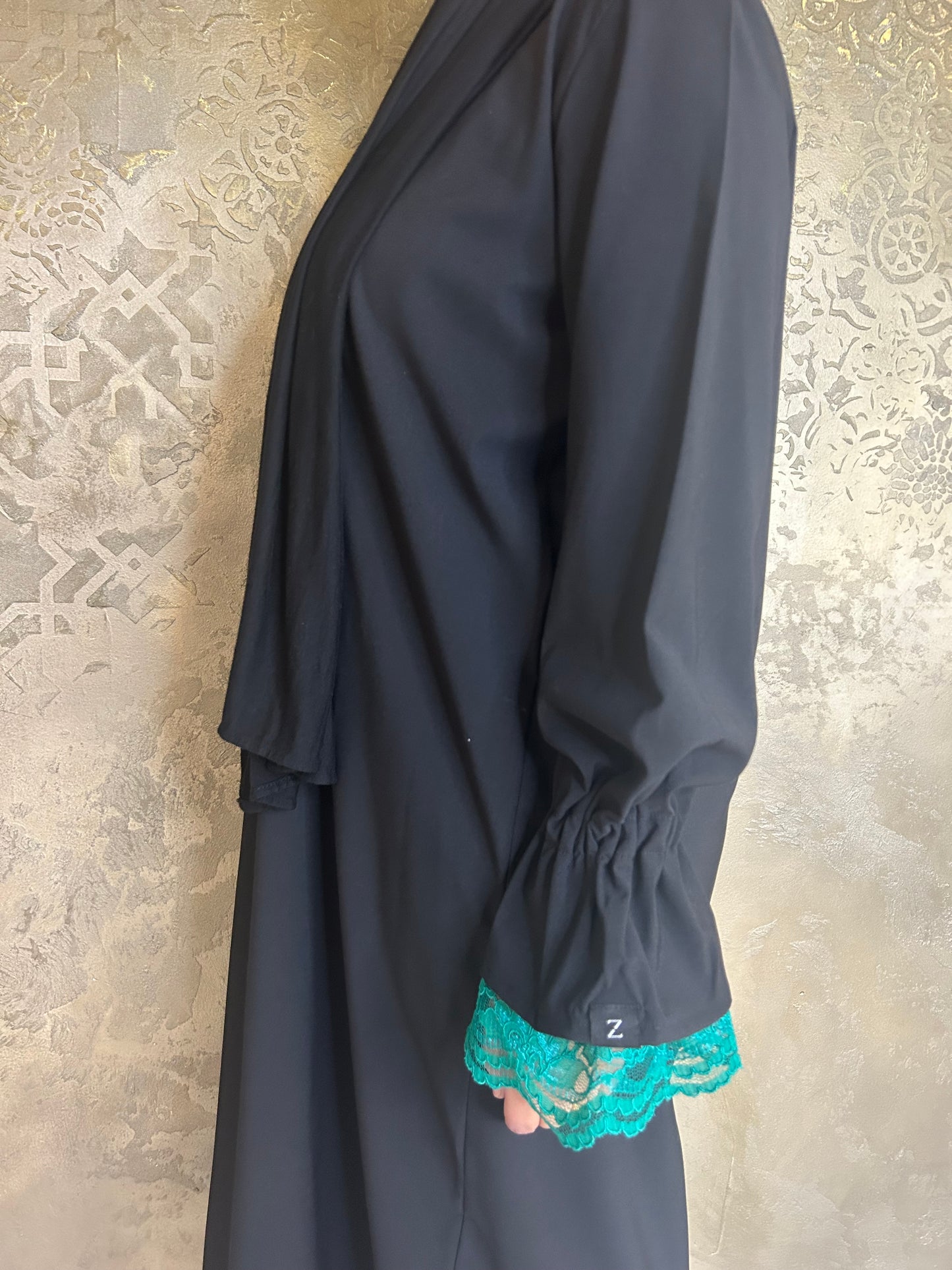 Black x green abaya