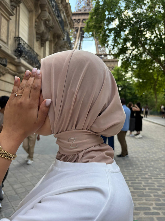 Beige x Beige