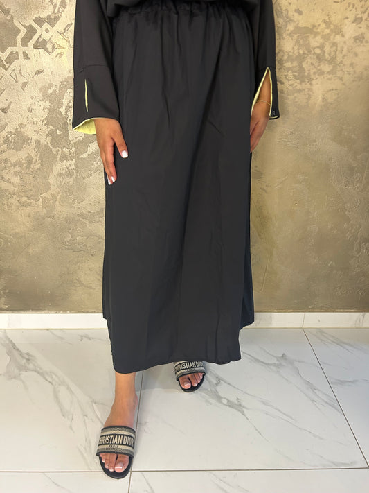 Black skirt