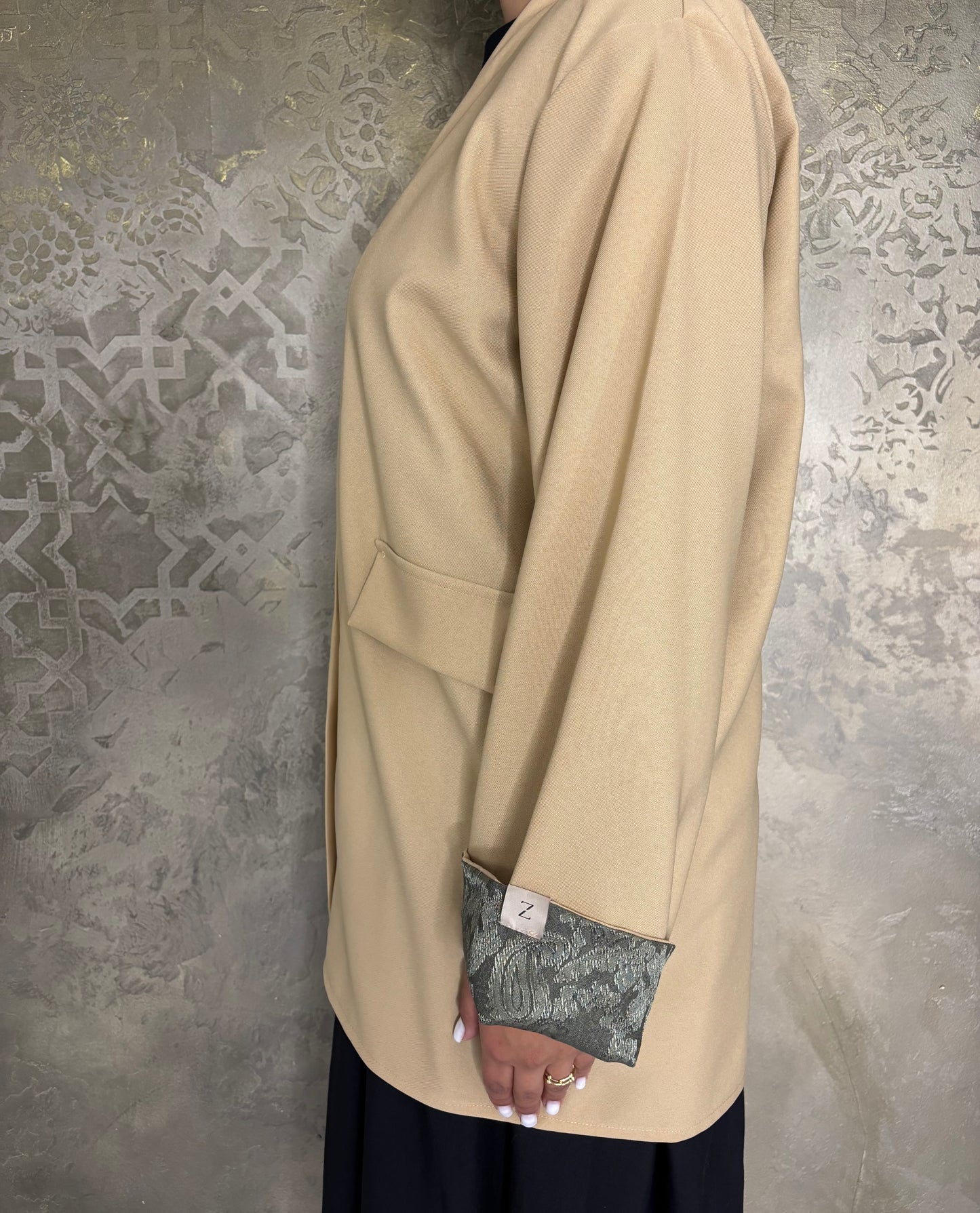 Beige x Green